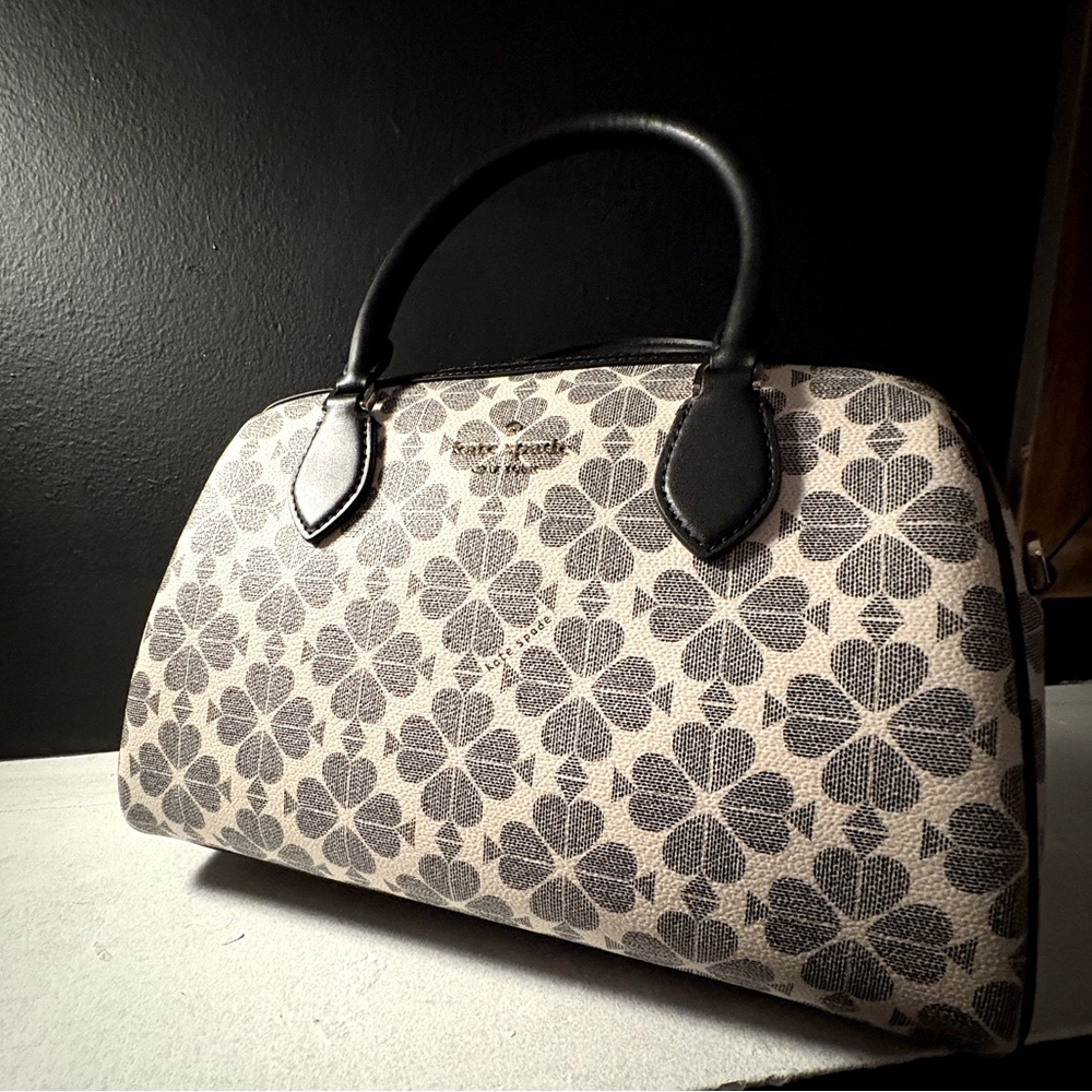 NWT Kate Spade Black & White Purse w/ Crossbody Strap